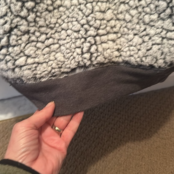 Express fuzzy 1/4 zip Sherpa - Picture 5 of 8